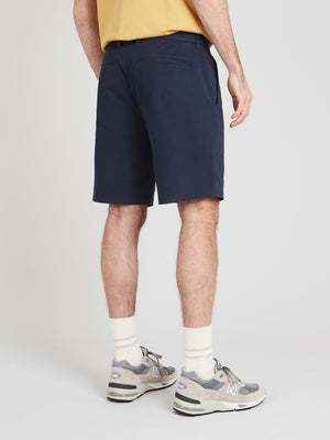 Relaxed pleat front chino short