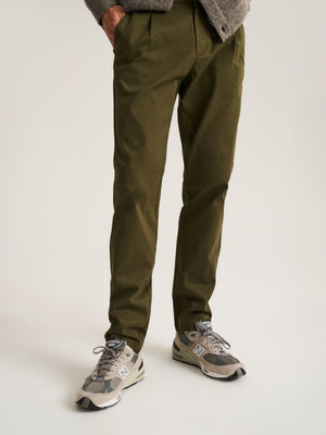 1755 Mid Weight Pleat Front Chino