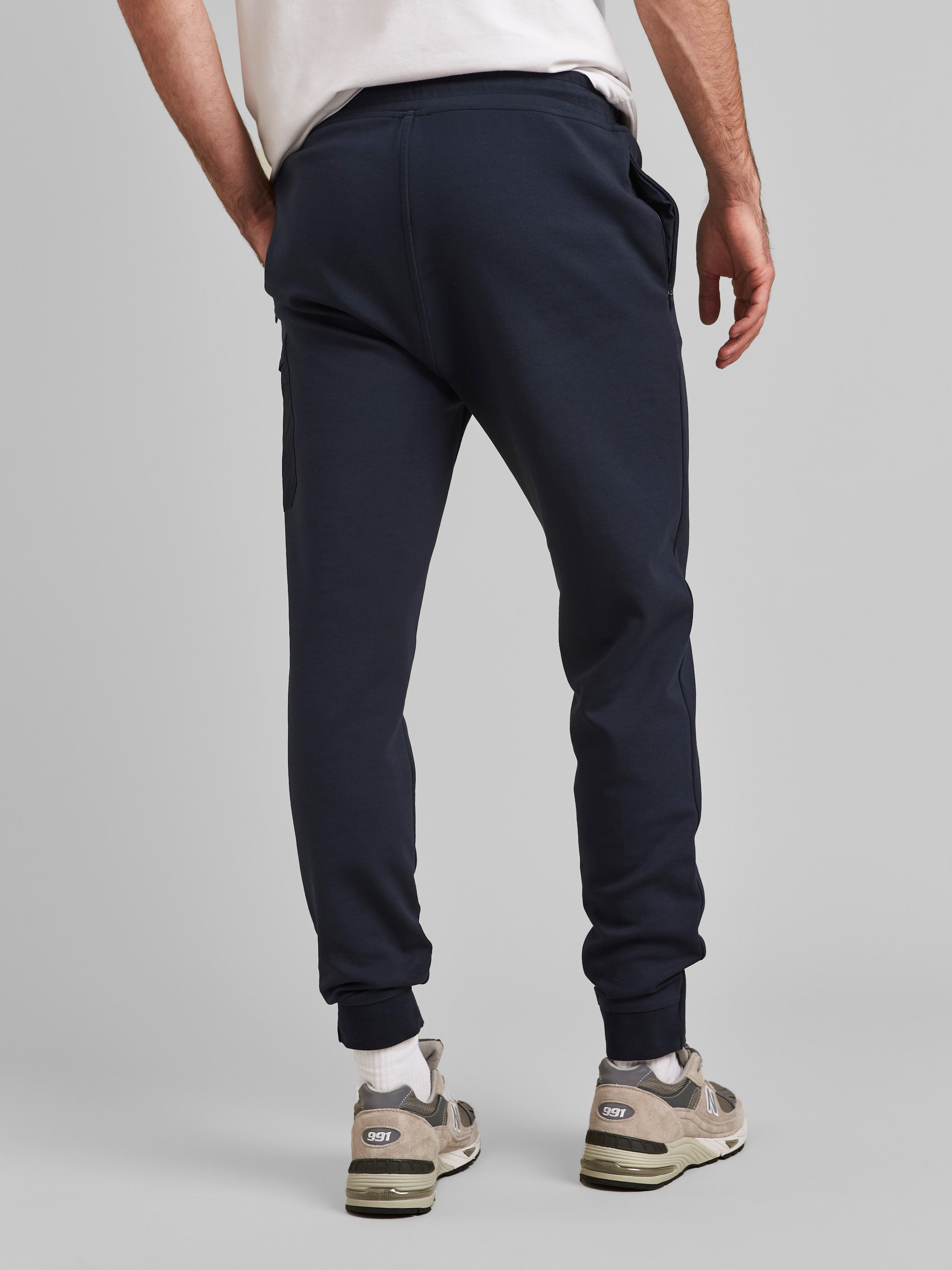 Cut sweatpants shop