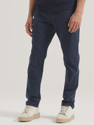 Relaxed pleat front chino trouser